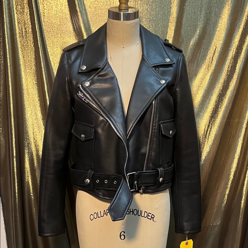Blank NYC Black Vegan Leather Biker Jacket 🖤🧥✨